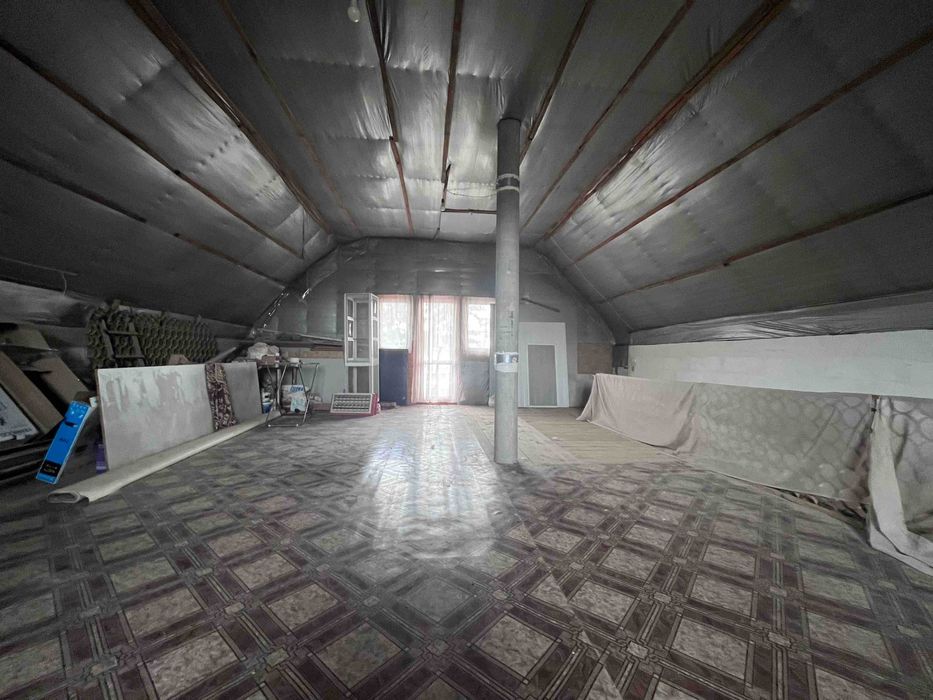 ПРОДАЖ просторого будинку з ЧАСТКОВИМ ремонтом! виїзд на Богатирську