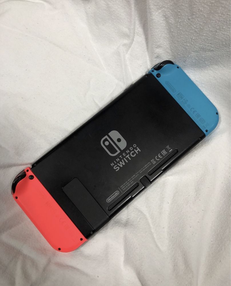 Nitendo Switch.