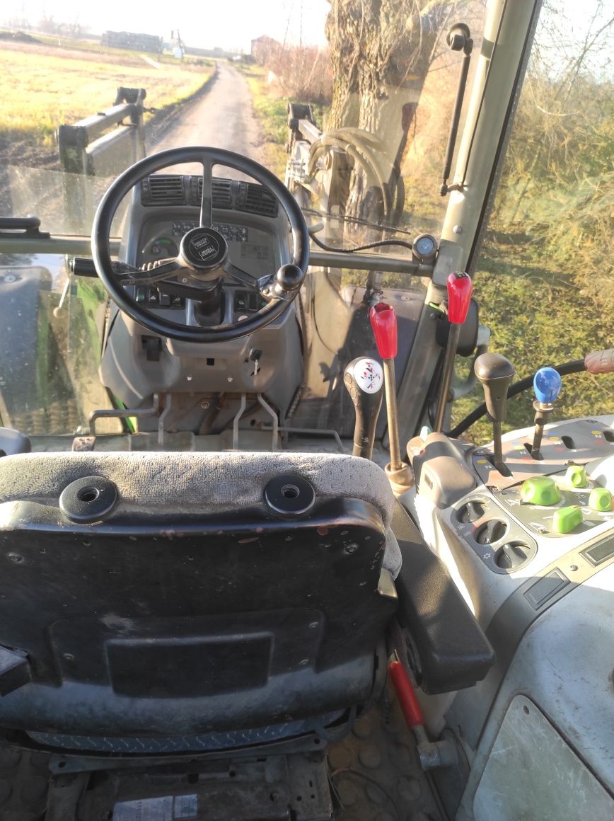 Deutz - Fahr Agrotron, ładowacz, biegi pełzające.