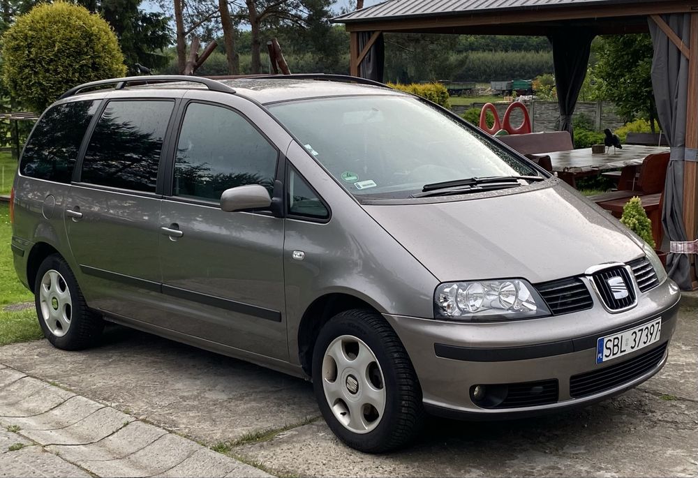 Seat Alhambra 1.8 Turbo 150 KM z instalacją gazową. Niski przebieg.