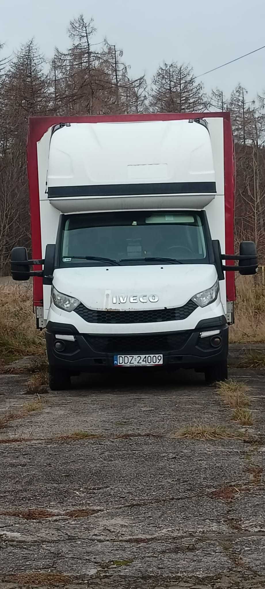 Iveco Daily - plandeka 12 palet 2018