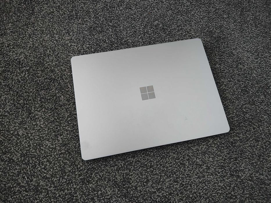 Laptop Microsoft Surface Go 1943