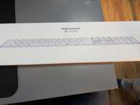 Magic Keyboard with Touch ID - Novo