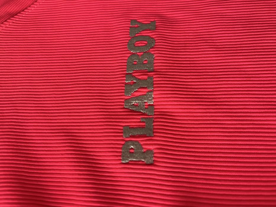 Оригінальний топ від Плейбой