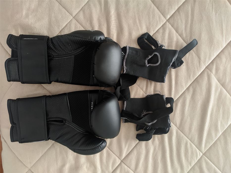 Luvas boxe marca Decathlon