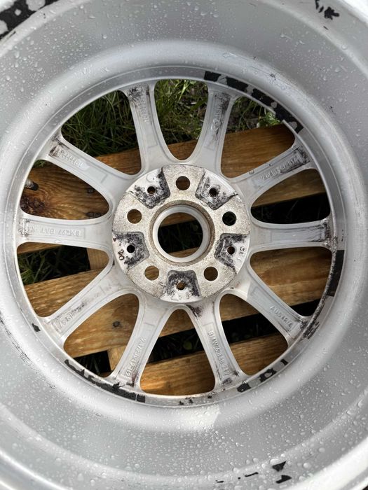 Koła BMW G11/G12/G32 225/60/r17 Dunlop