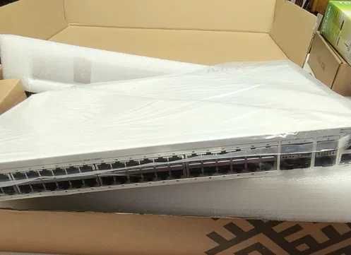 Switch MikroTik CRS354-48G-4S+2Q+RM