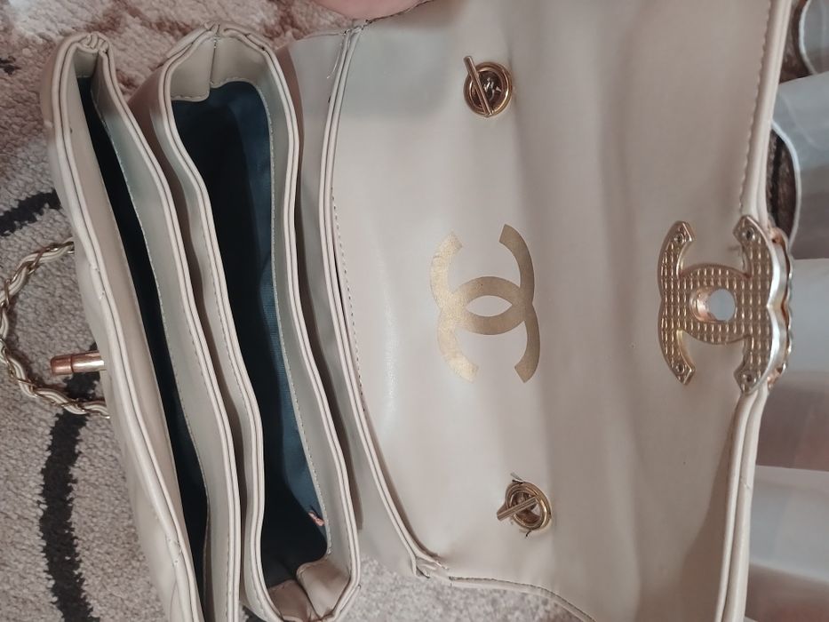 Сумочка жіноча світло бежева