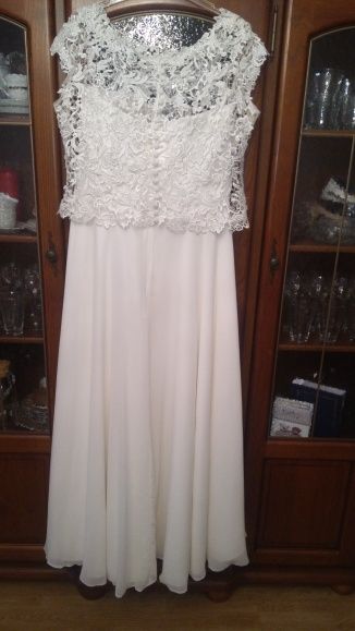 Suknia Ślubna salon Violetta poznan