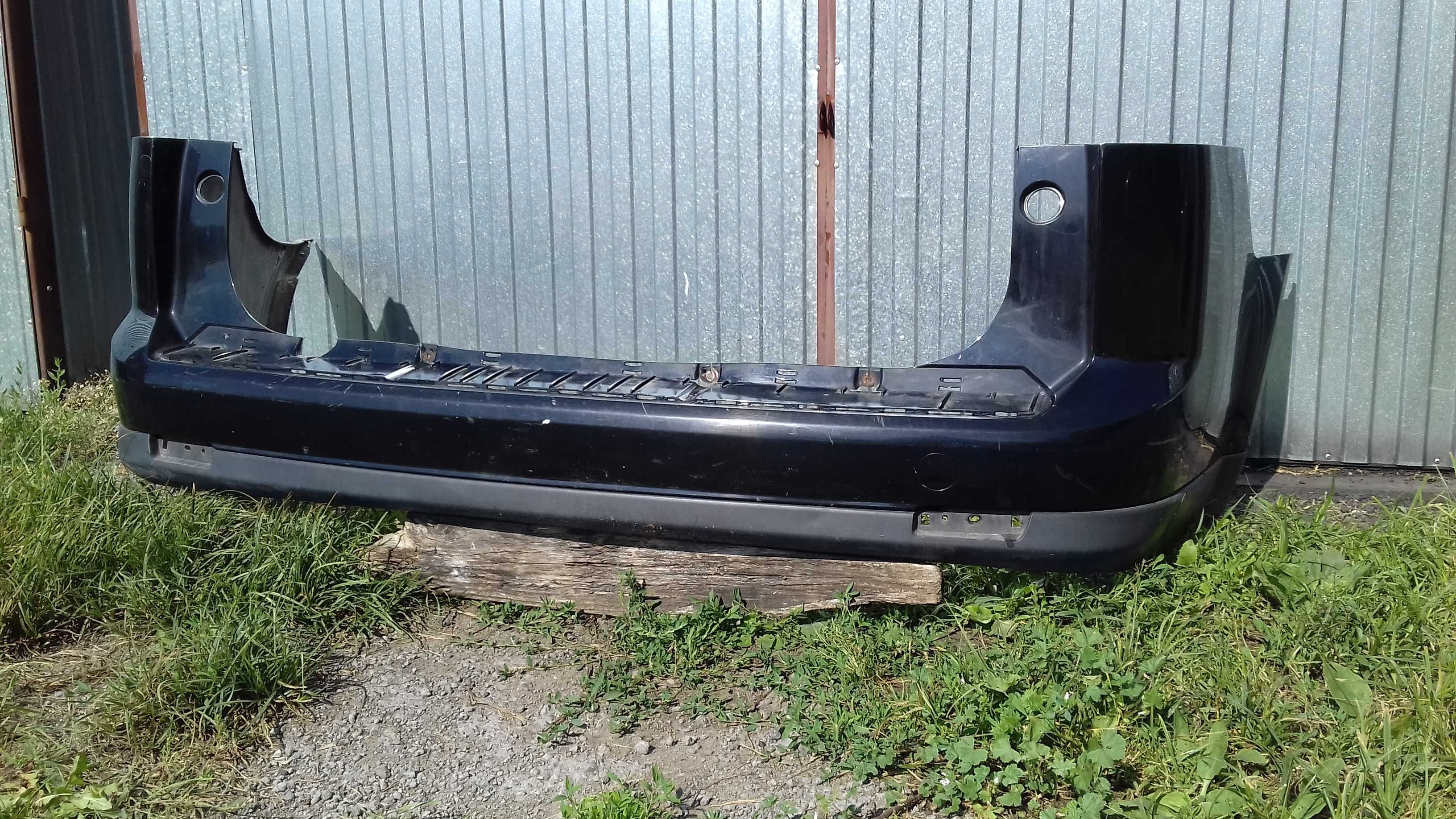 Opel Vectra C KOMBI zderzak TYŁ czarny Z20R