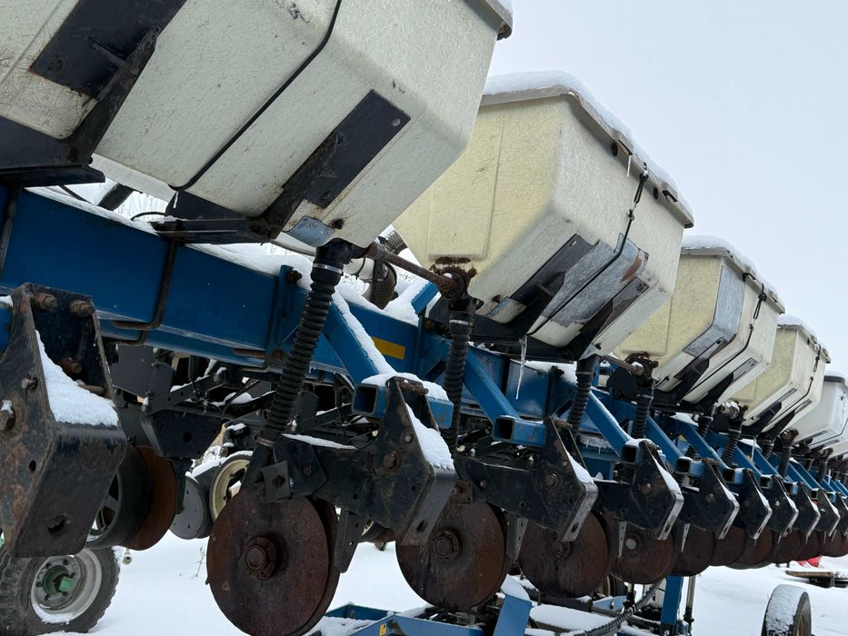сеялка пропашная kinze 3600