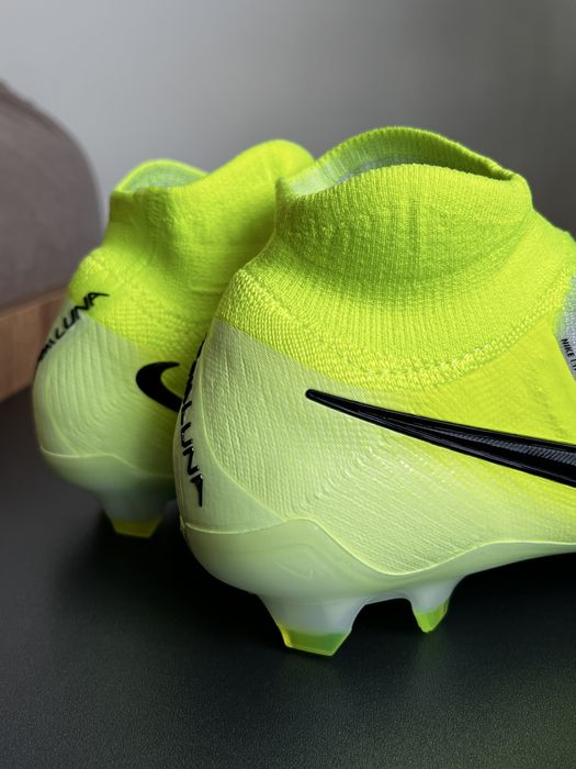 Nike Phantom Luna 2 Elite оригінал бутси розмір 37.5 нові fj2572-003