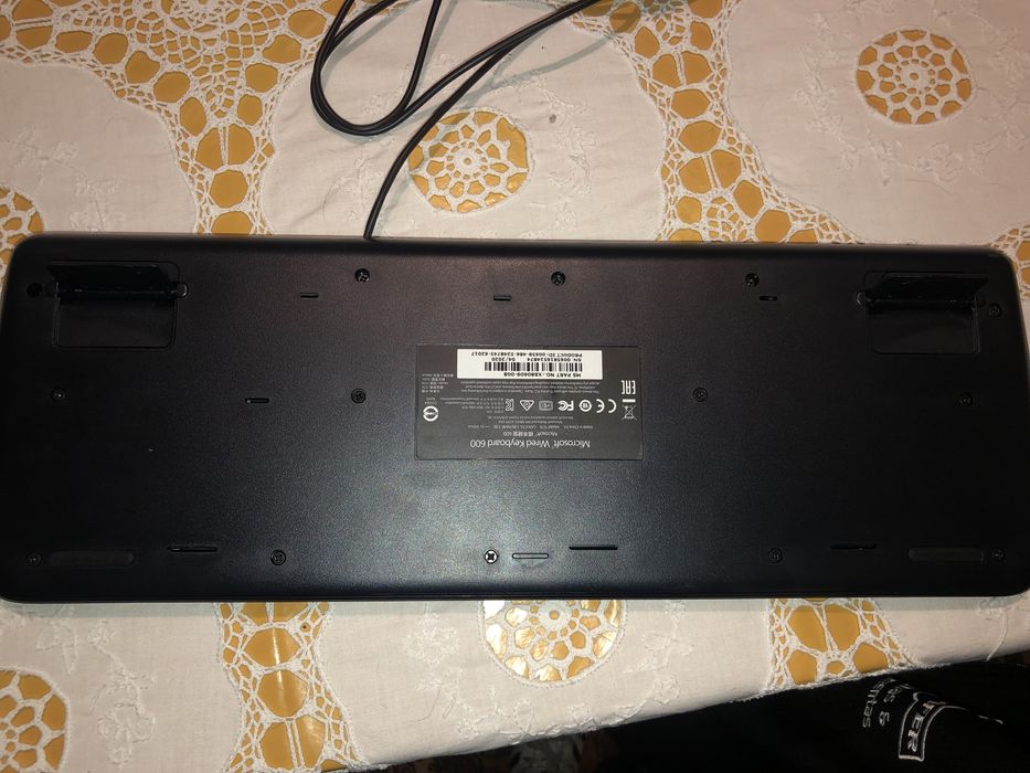 Teclado Microsoft Wired Keyboard 600
