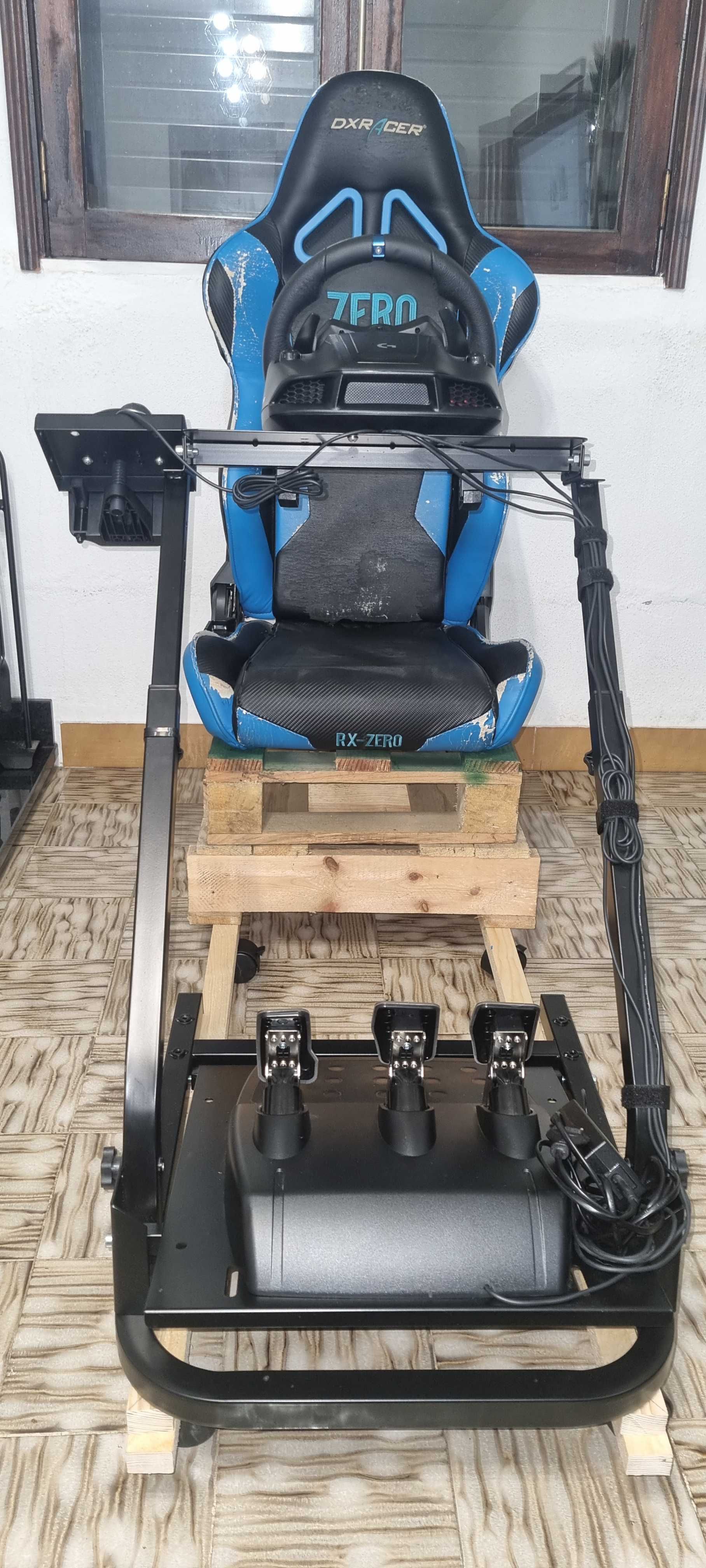 Cockpit completo com Logitech G923 Playstation/PC e Shifter