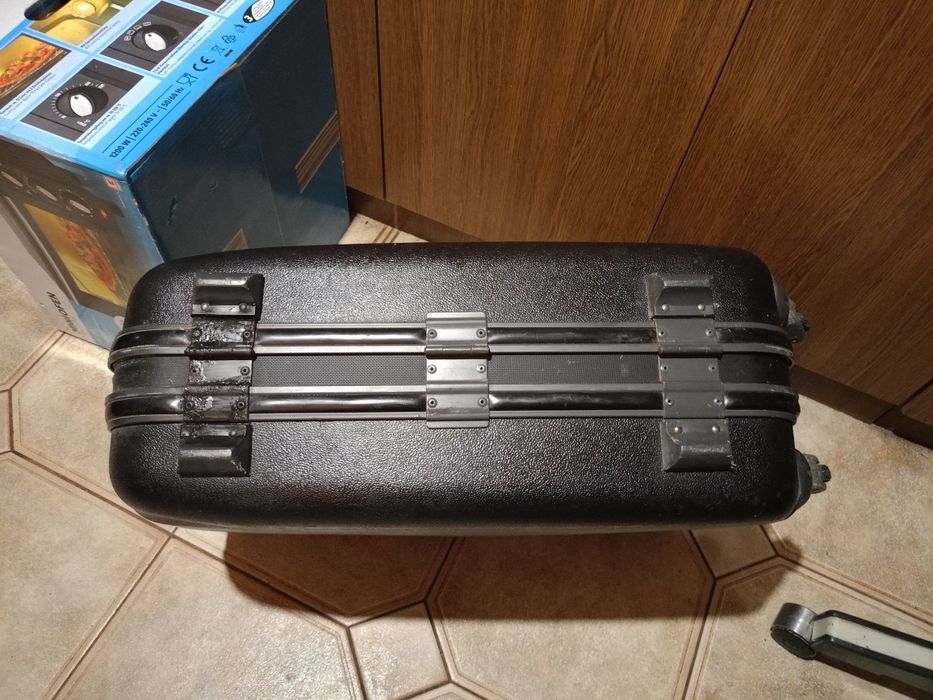 Чемодан VIVA поликарбонат