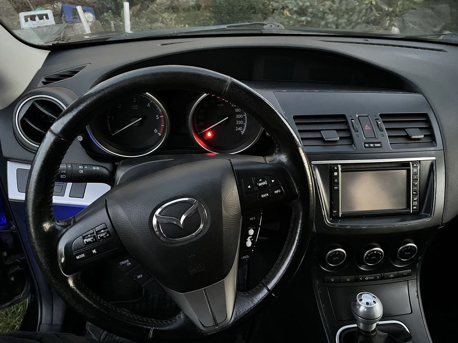 Mazda 3 1.6 diz . 2013