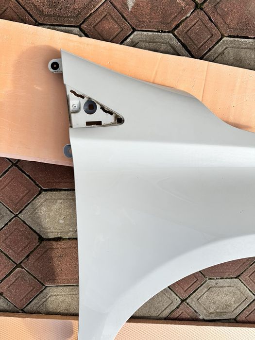 Крило праве renault zoe OV369