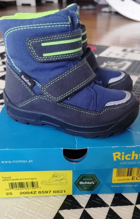 Buty zimowe dziecięce r.25