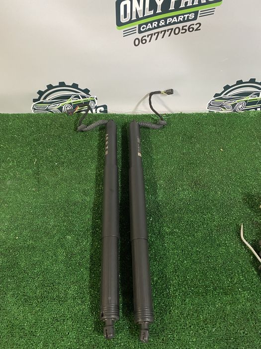 Audi q5 2023 Амортизатор двері багажника аморт кришки