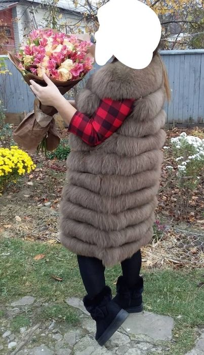 Шуба жіноча на туральна.