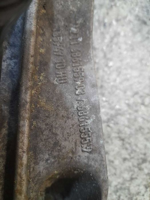 Кронштейн двигателя левый  BMW B58B30 X3 G01 30dX X4 G02 M 40dX