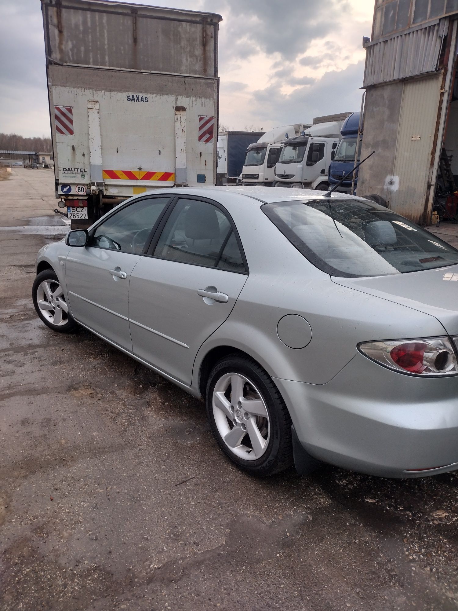 Mazda 6 sedan 2003 benzyna