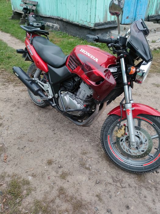 Продам HONDA CB500