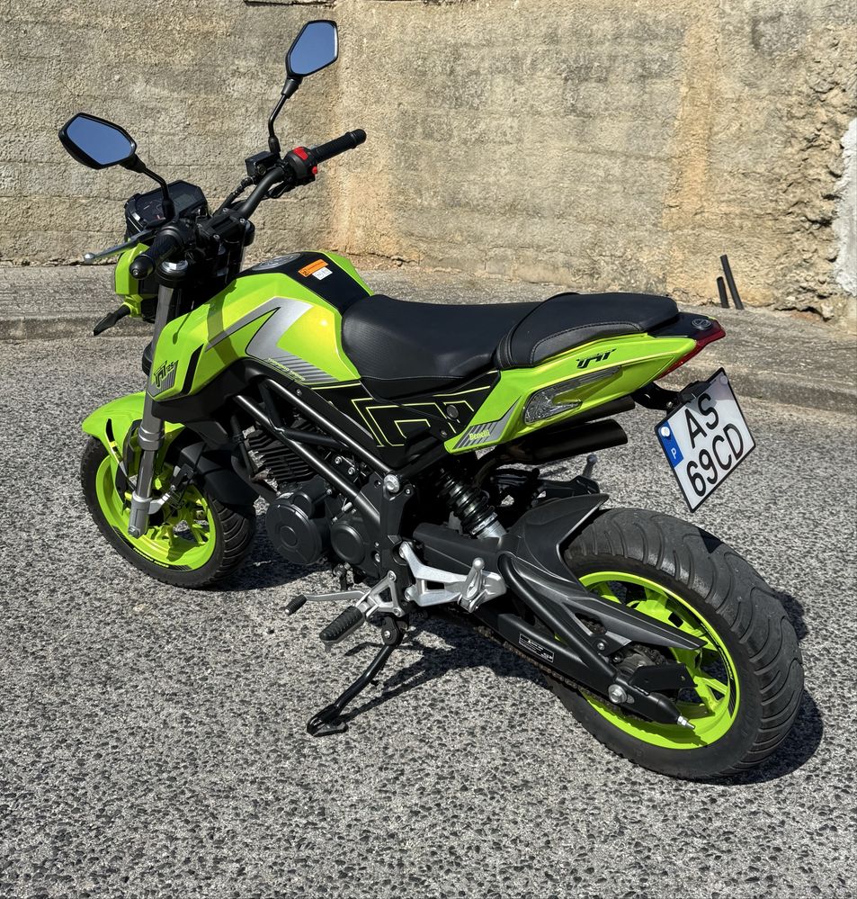 Benelli tnt 125cc