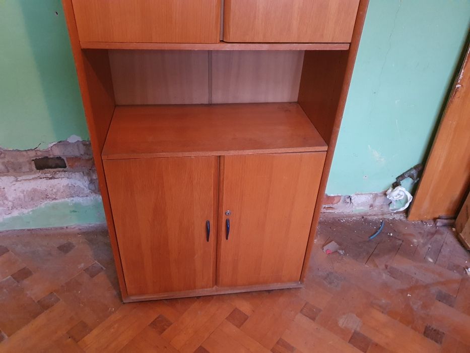 Szafka do pomieszczenia gospodarczego szafka z półkami szafka stojąca
