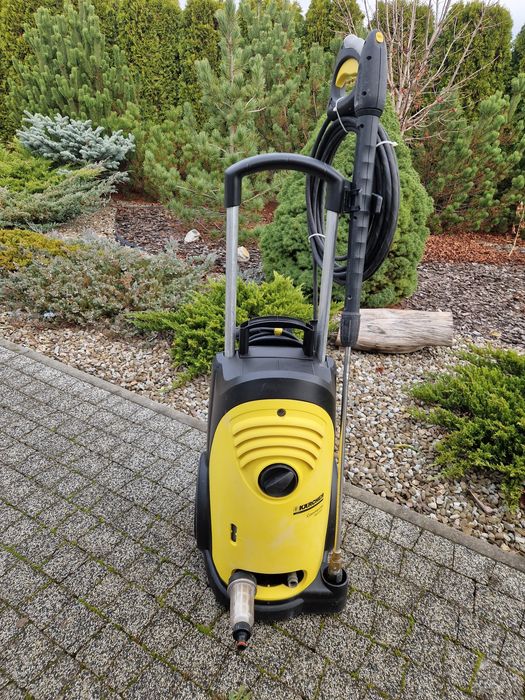 Myjka ciśnieniowa (Karcher)                    stan bardzo dobry