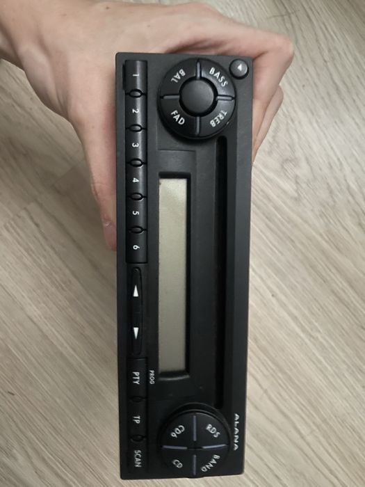 Oryginalne radio seat