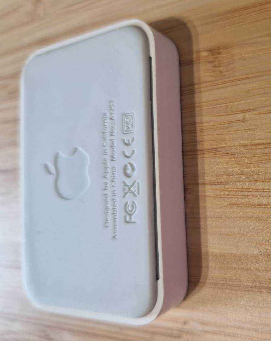 Stacja dokujące APPLE A1353 White Dock Station APPLE iPhone