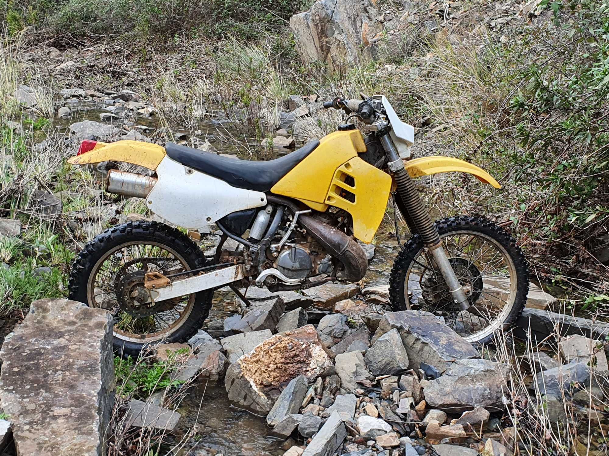 [Matrículada] RMX 250 Suzuki