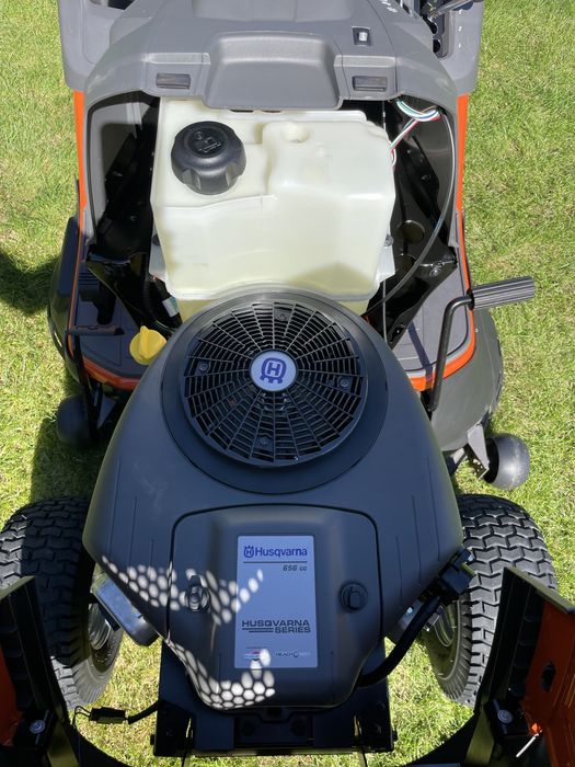 Husqvarna TC 238T Traktorek Kosiarka BriggsStratton Jak NOWY 15h pracy