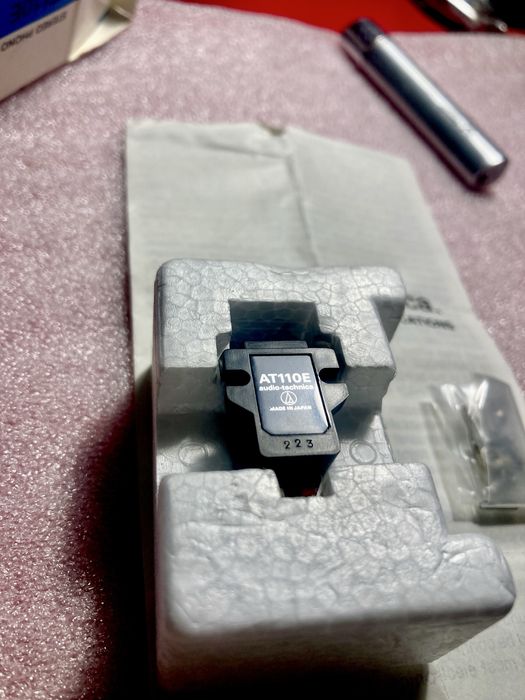 Audio-Technica AT-110E  , головка звукоснимателя , Япония.