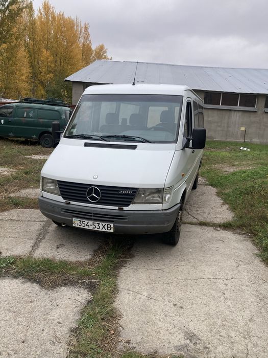 Продам вантажопасажирський Mercedes Sprinter