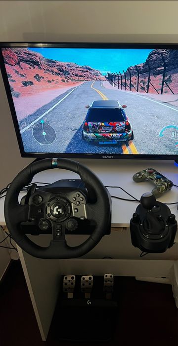 Logitech g923 (ps4/ps5/PC)