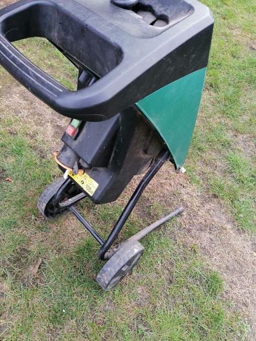 Rębak ogrodowy do gałęzi