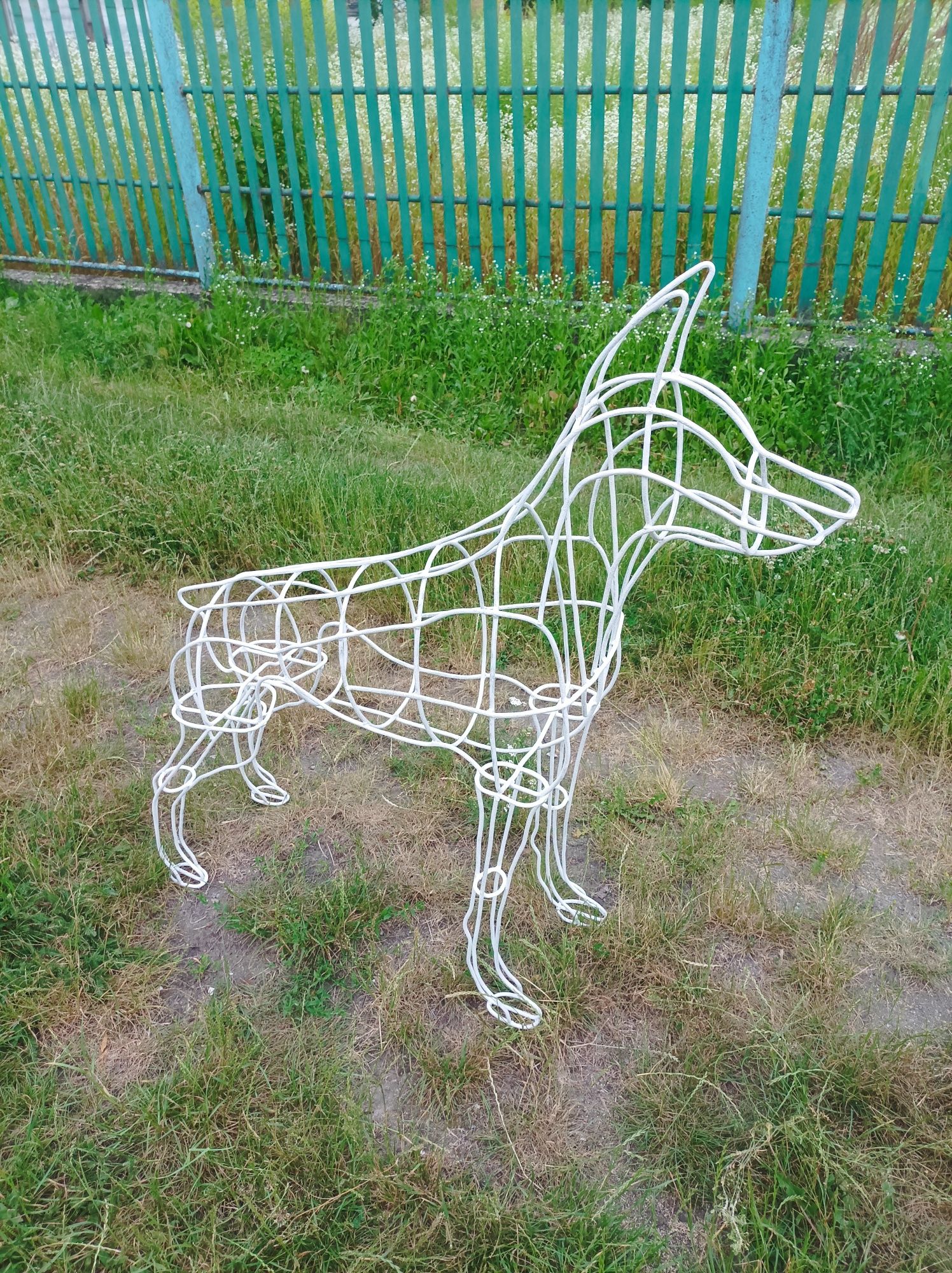 ДОБЕРМАН з дроту.