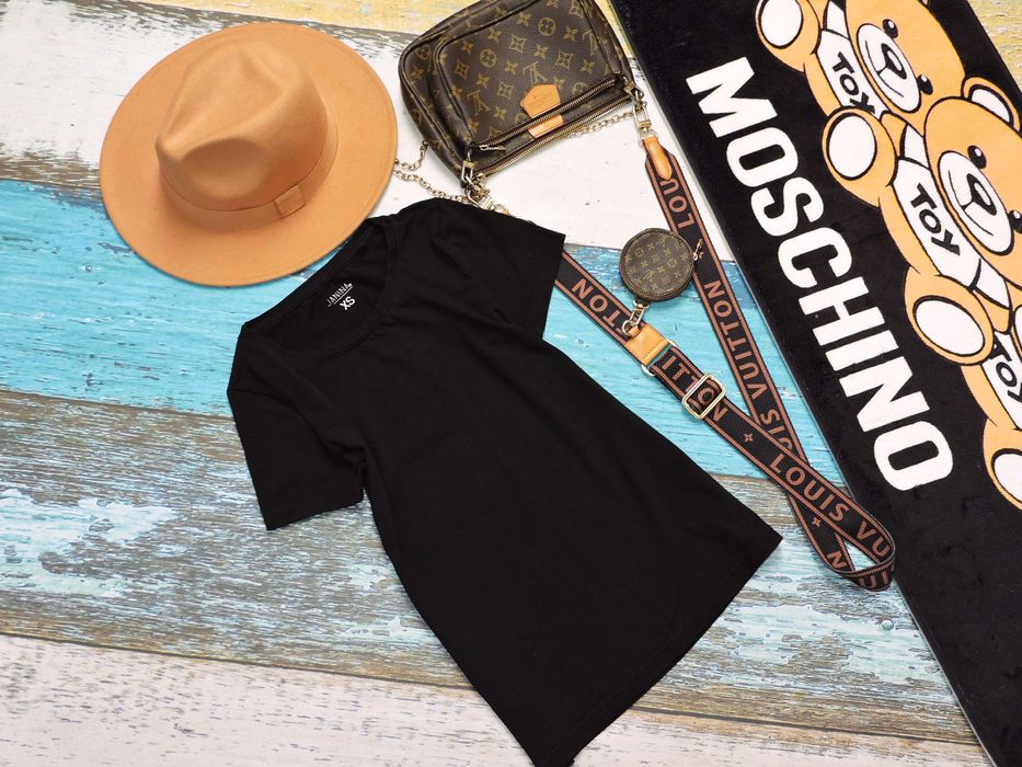 Janina czarny t shirt basic XS