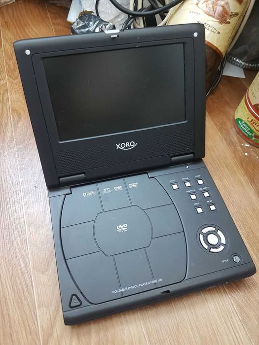 Портативный DVD плеер