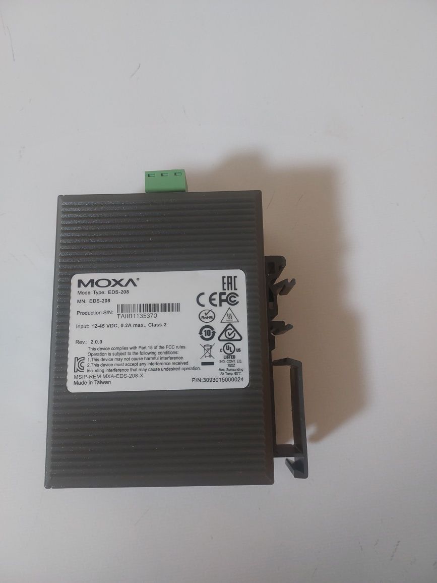 Moxa EDS-208 — Коммутатор неуправляемый L2 Fast Ethernet  .