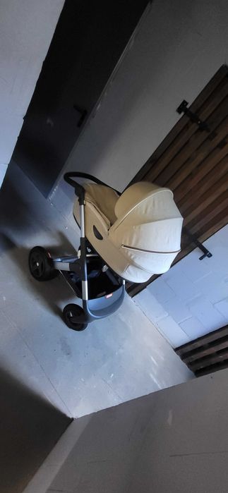 wózek stokke + gondola +spacerówka+ fotelik+baza do fotelika