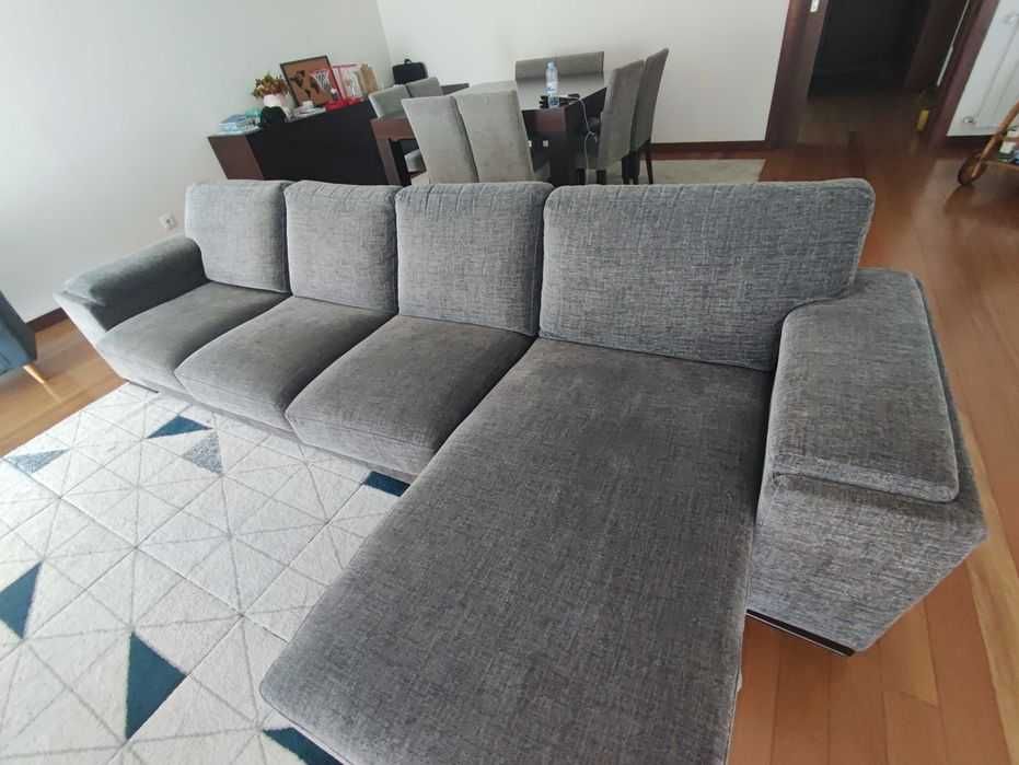 Sofá cinza ANTARTE com chaise long - como novo e cadeirão