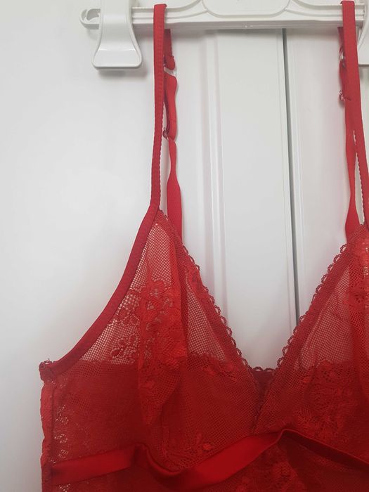 koronkowa bluzka na ramiączkach S