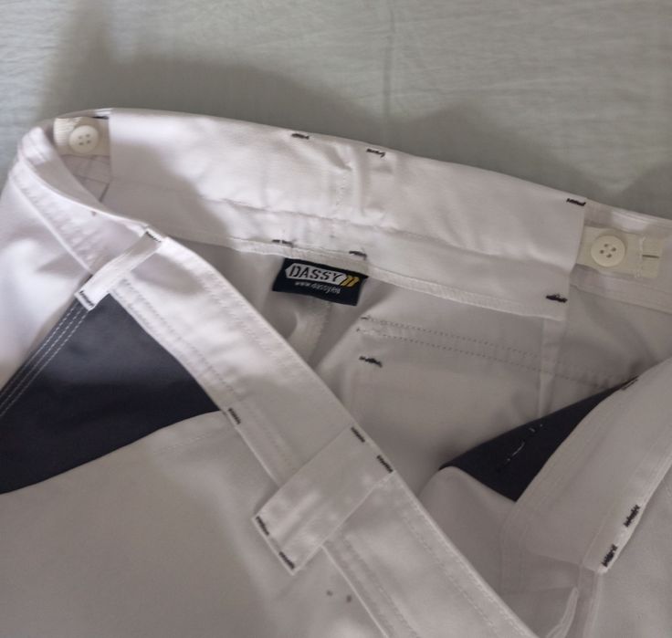 Робочі шорти маляра Dassy