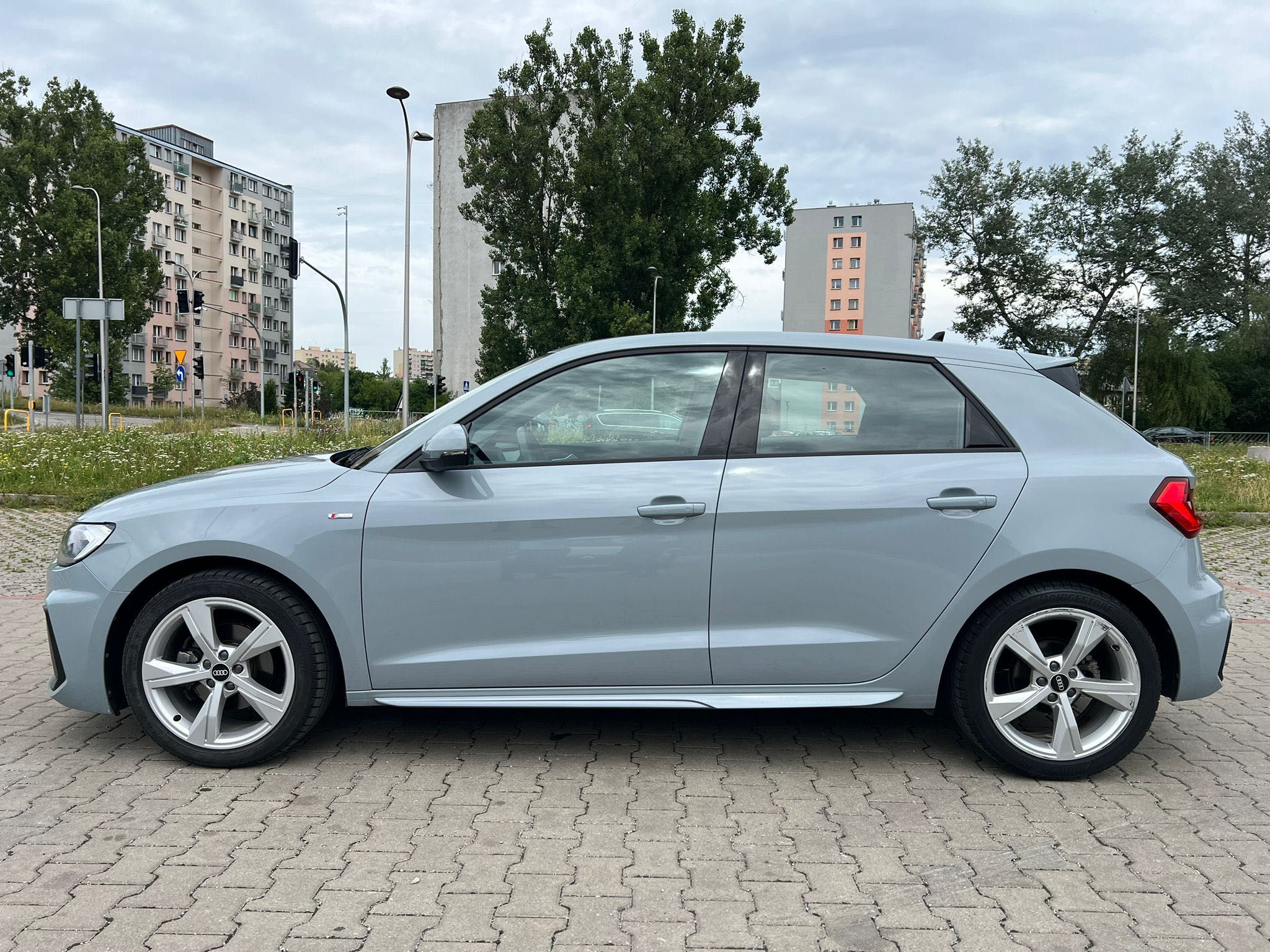 AUDI a1 1.0 tfsi 2021 FULL LED s-line
