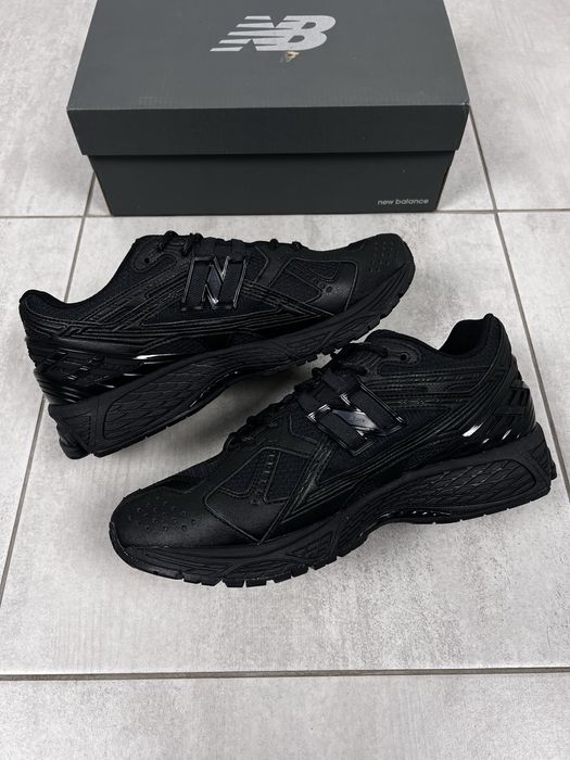 Кроссовки New Balance 1906U Triple Black оригинал 43 новые M1906NJ