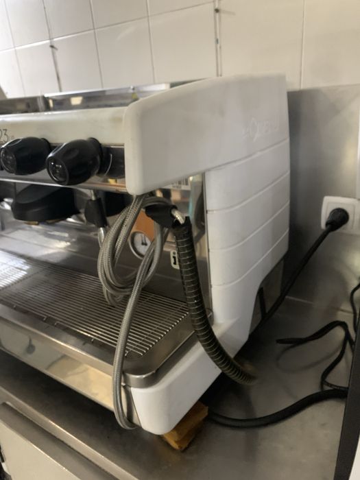 Máquina de café La Cimbali M23 Up - Usado