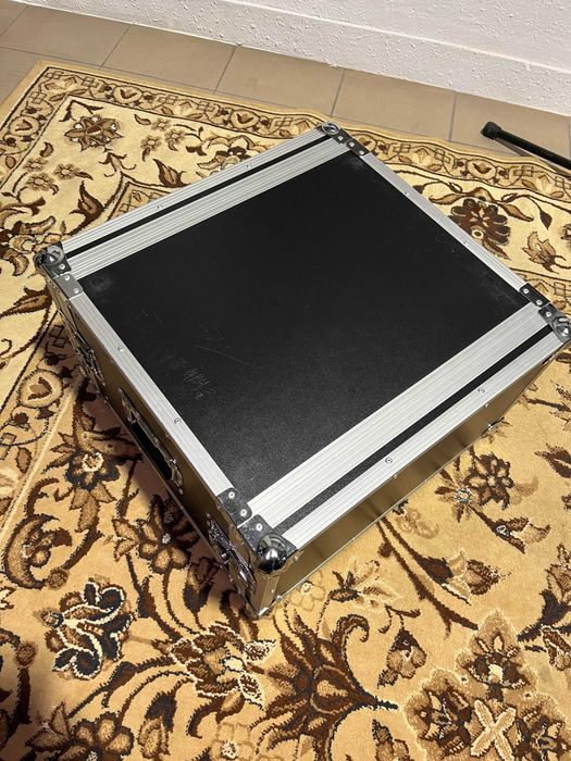 Odtwarzacz DJ podwójny CD MP3 USB SD Omnitronic XDP-3001 rack 6u
